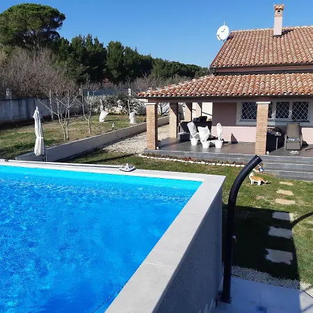 Ecoland Holiday home Medulin
